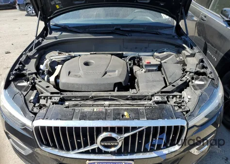 2021 Volvo Xc60 T5 Inscription из США, поврежденный, VIN YV4102RL6M1876016